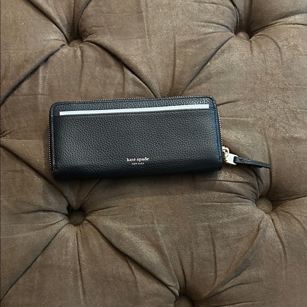 Kate Spade Black Zippered Men's Wallet